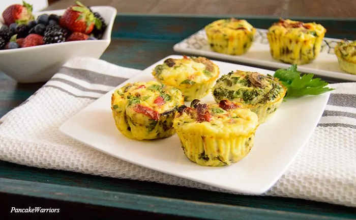 Crustless Quiche with 4 crustless quiche muffins on a plate