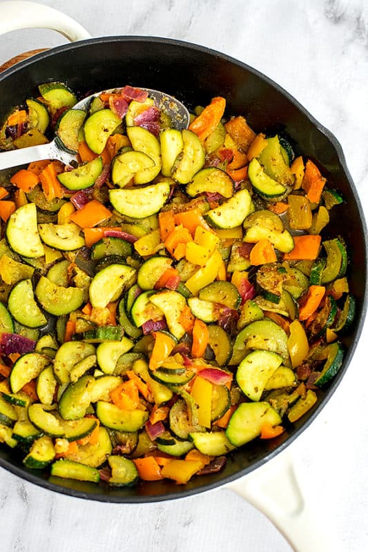 Greek Vegetables are a simple, tasty way to add vegetables into your diet. Vegan, gluten free, low fat, paleo and easy to make. | www.pancakewarriors.com