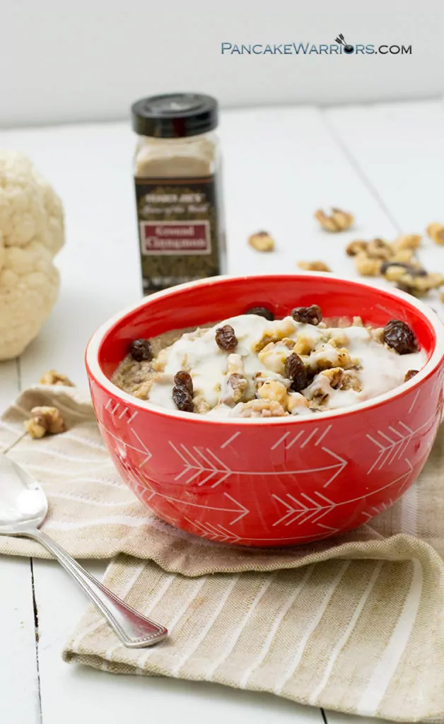 cinnamon bun caulioats in a red bowl