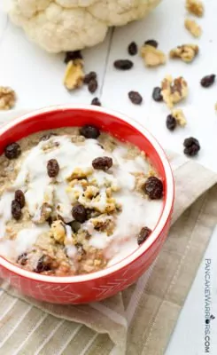 Bursting with flavor this bowl of cinnamon bun caulioats is the perfect breakfast or pre workout meal! If you are trying to get more veggies in your day then this vegan, gluten free, paleo, whole30 approved breakfast is for you!! | www.pancakewarriors.com