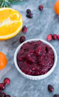 This orange ginger homemade cranberry sauce is naturally sweetened and will be your new favorite way to enjoy cranberry sauce. Vegan, paleo and ready in 7 minutes. | bitesofwellness.com