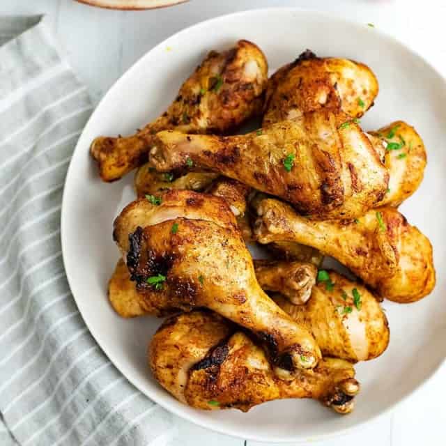 Baked Chicken Drumsticks (Whole30, low carb) | Bites of Wellness