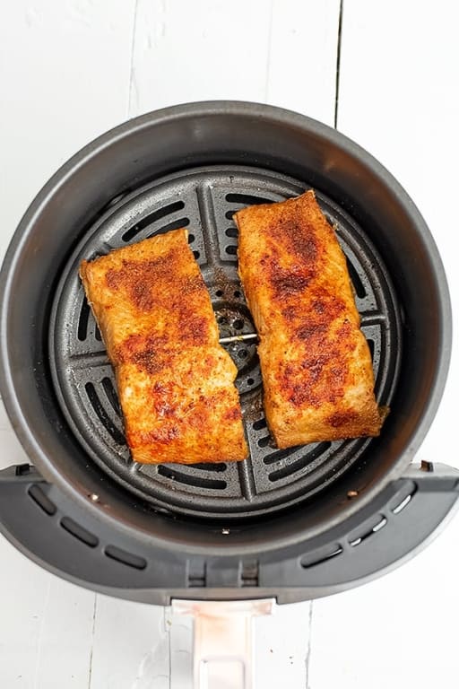 air-fryer-salmon-perfectly-cooked-in-12-minutes-bites-of-wellness