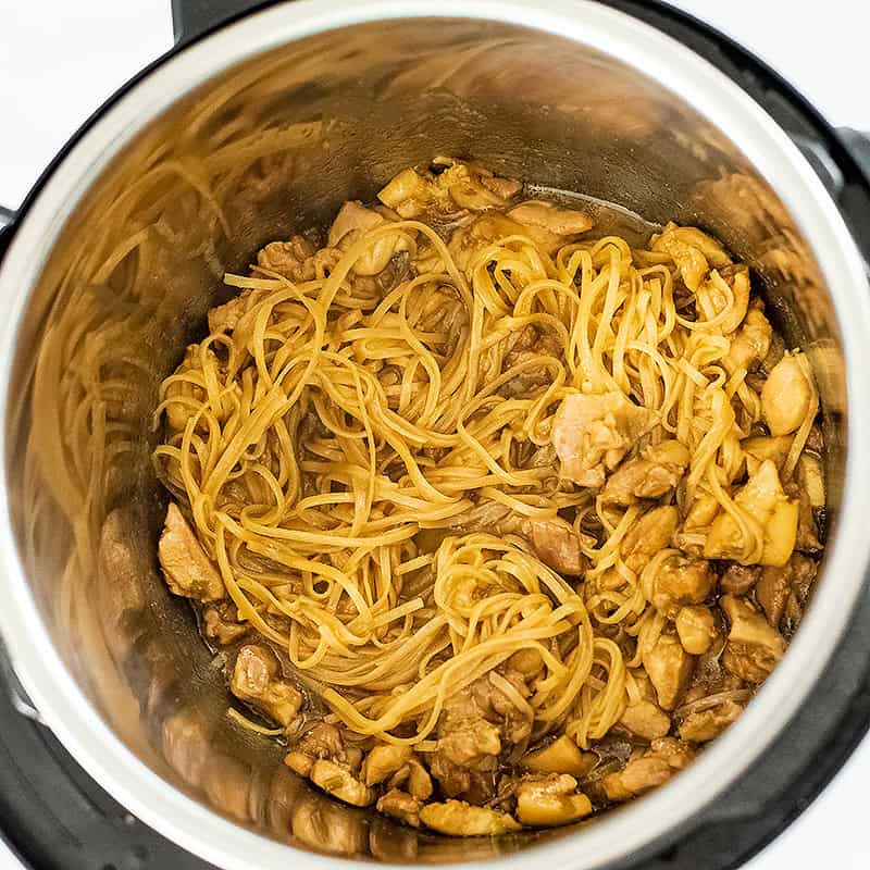 Asian chicken and noodles cooked in instant pot.