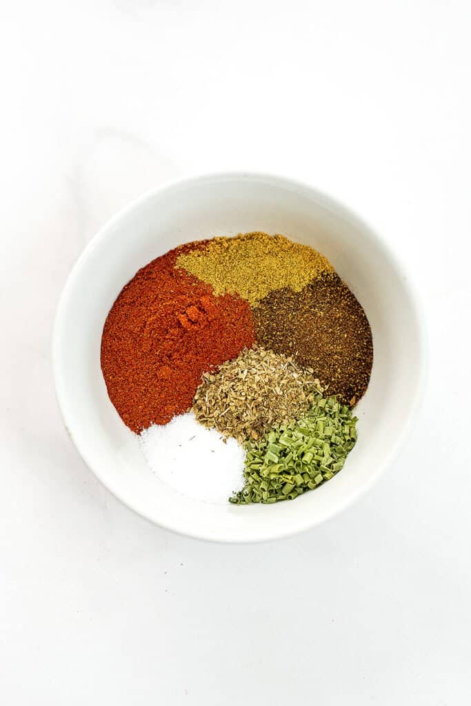 Whole30 taco seasoning before being stirred.