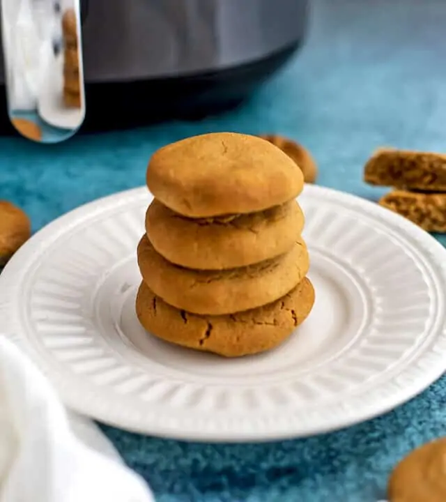 cropped-air-fryer-peanut-butter-cookies-pin3.jpg