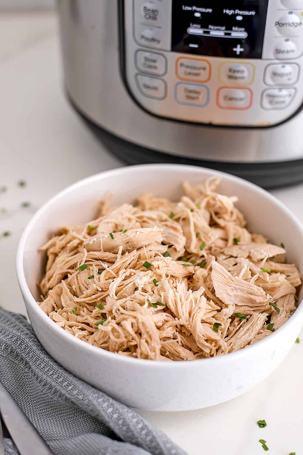 Instant Pot Shredded Chicken {Easy Tutorial} - FeelGoodFoodie