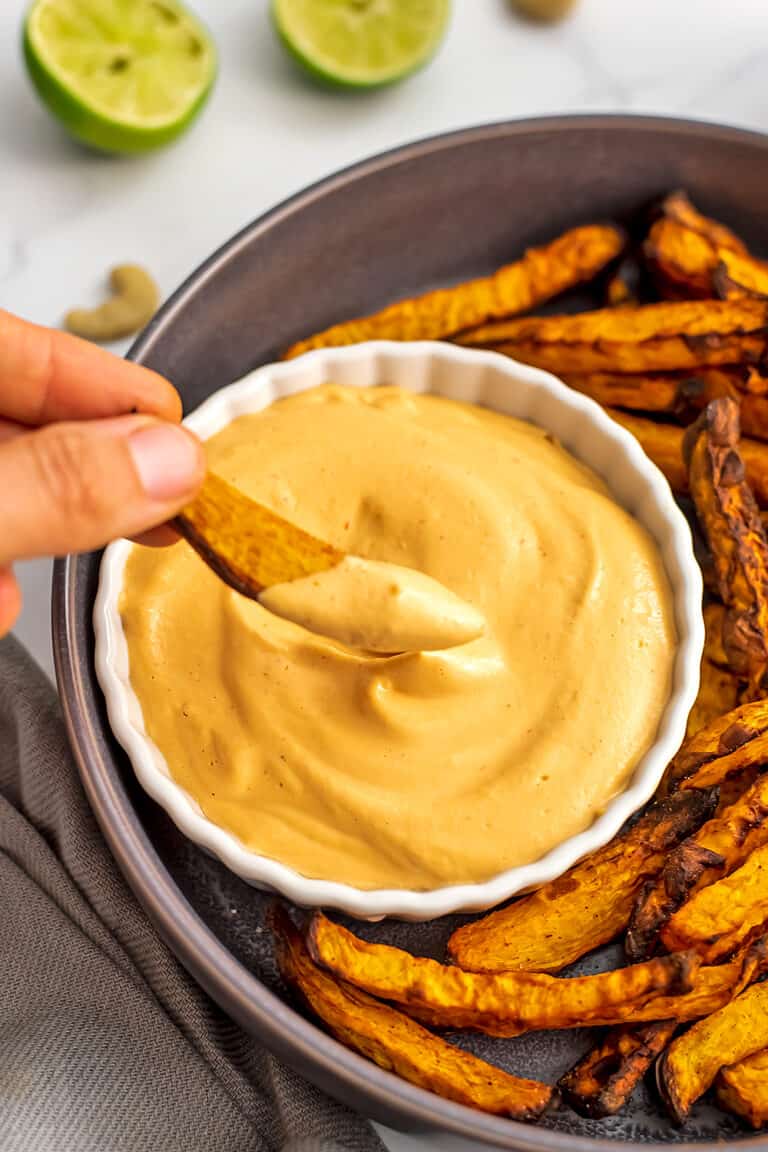 Vegan Sriracha Mayo - Creamy, Spicy, So Easy | Bites Of Wellness