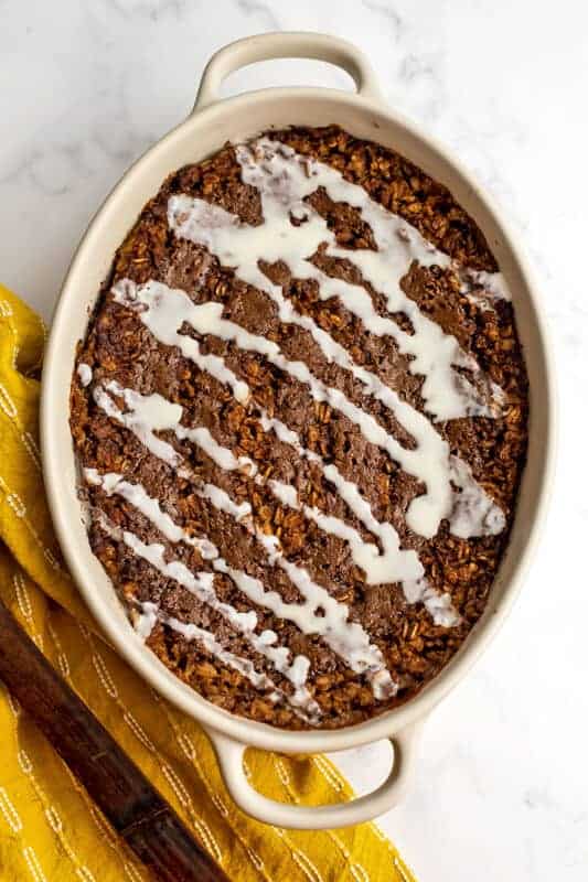 Cinnamon Roll Baked Oatmeal Bites of Wellness