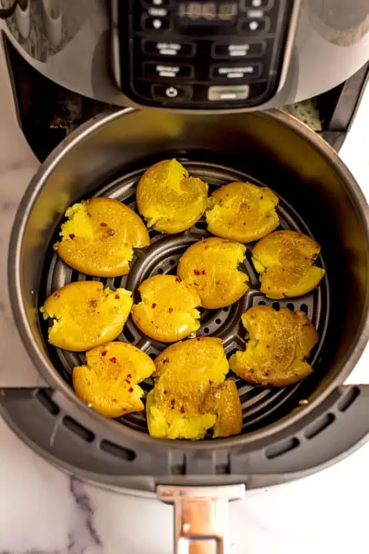 air-fryer-smashed-potatoes-how-to8