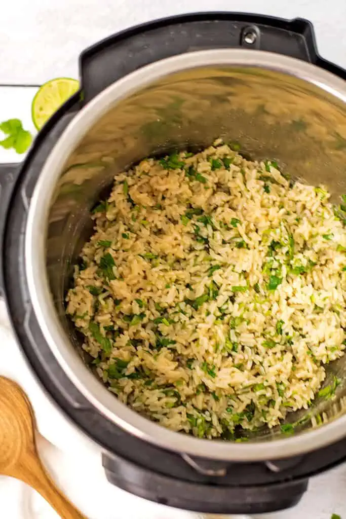 Instant pot filled with cilantro lime brown rice.