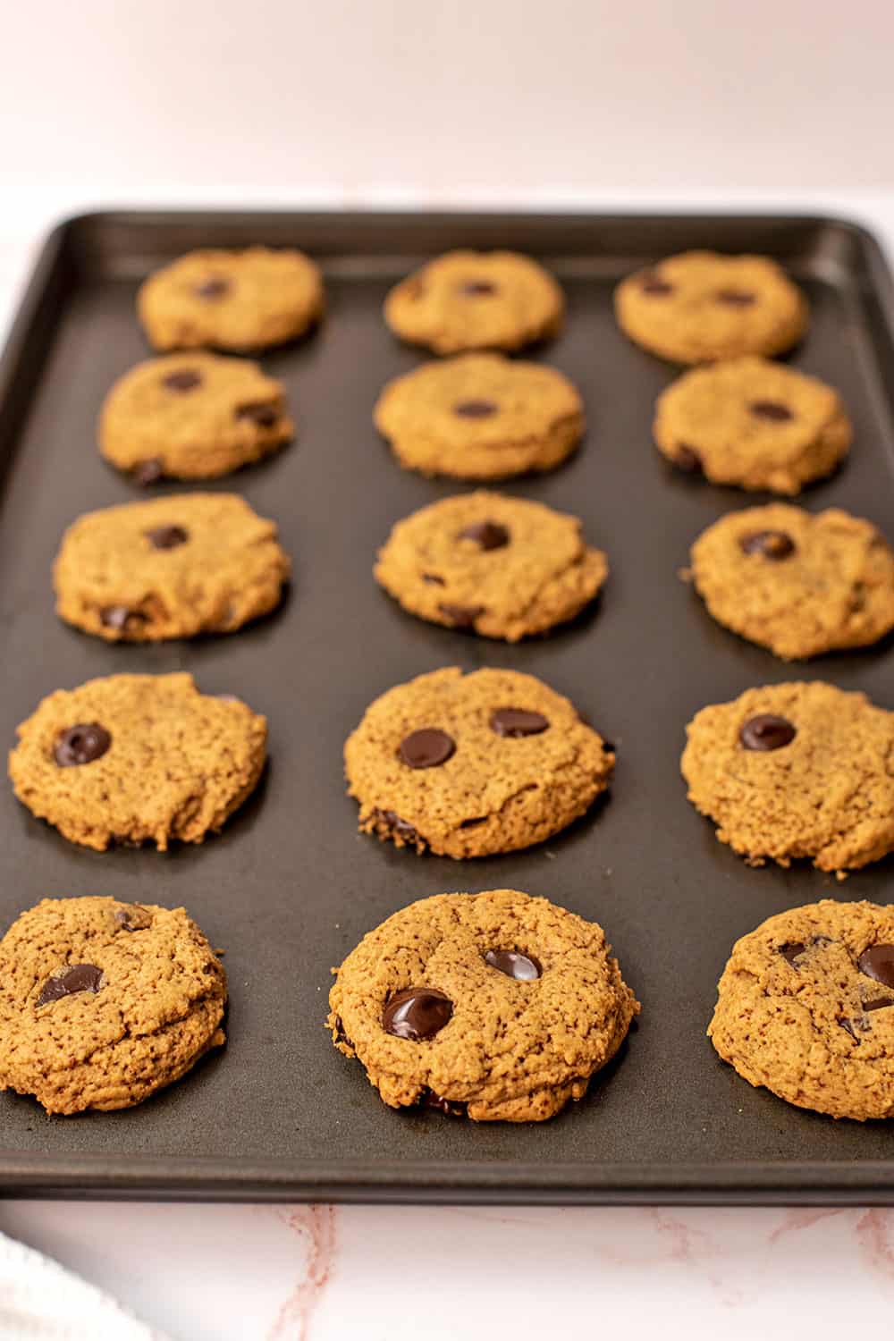 How to Make Oat Flour Chocolate Chip Cookies - Bites of Wellness