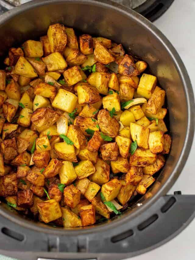 How to Make Air Fryer Potatoes and Onions Bites of Wellness